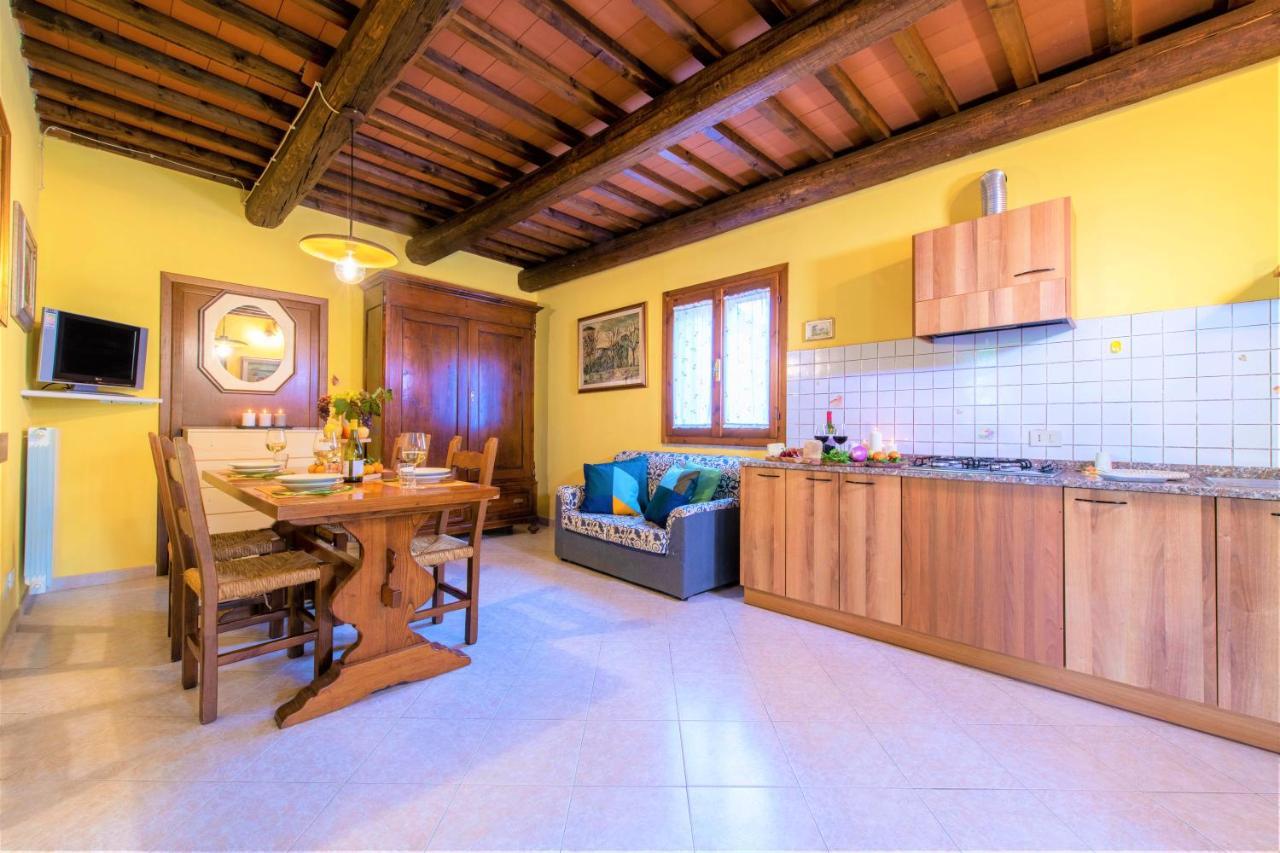 Hostly - Country House Donoratico - Only For Families Villa Esterno foto