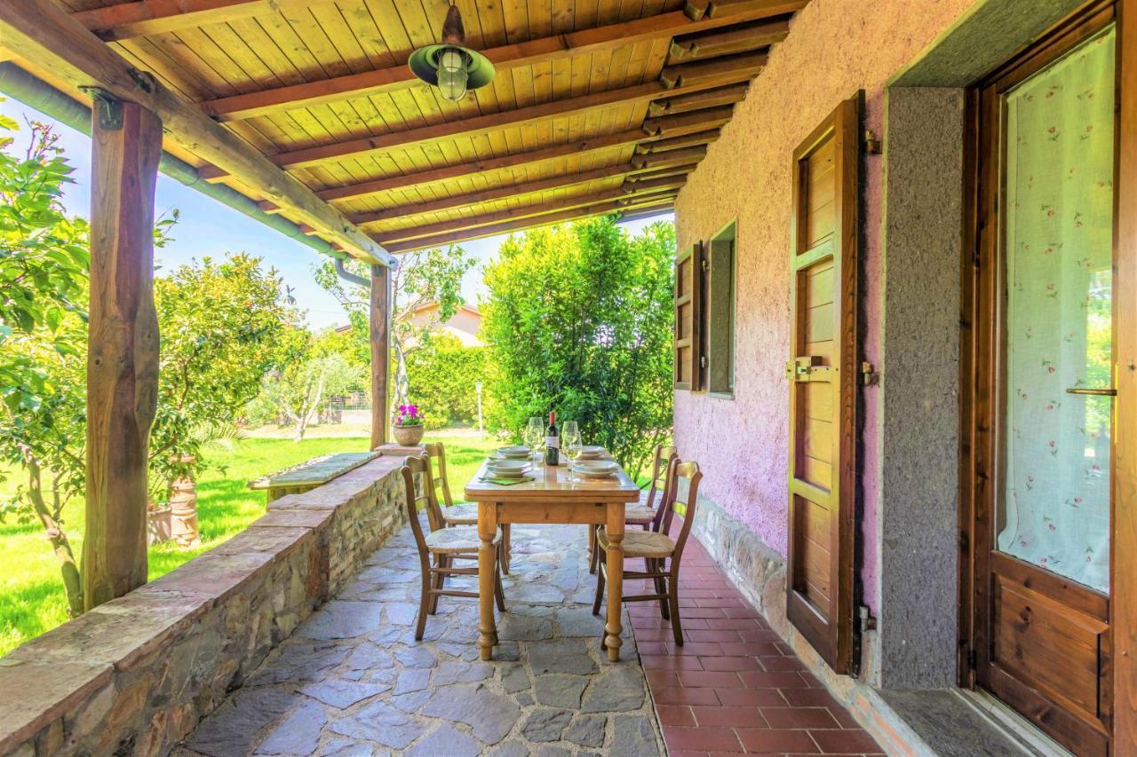 Hostly - Country House Donoratico - Only For Families Esterno foto