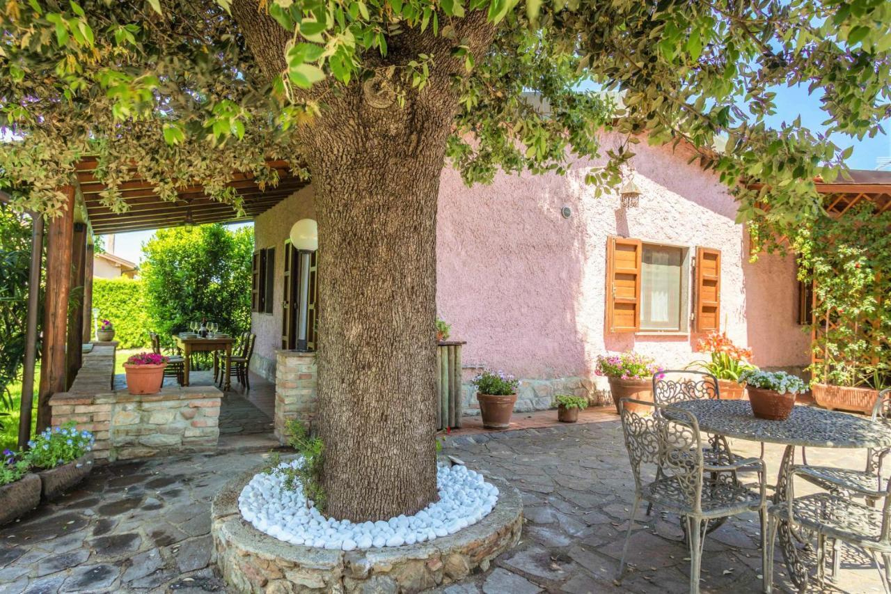 Hostly - Country House Donoratico - Only For Families Villa Esterno foto